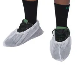 Sobresapatos para proteção impermeável para uso ligeiro.
