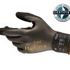 A HyFlex® 11-939 é a luva anticorte mais leve da gama HyFlex, com revestimento em espuma repelente a óleo e reforço na zona entre o polegar e o indicador (thumb crotch) que garante até 12 vezes mais durabilidade, tornando-a ideal para uso intensivo. Combina proteção, conforto e precisão em ambientes industriais exigentes.